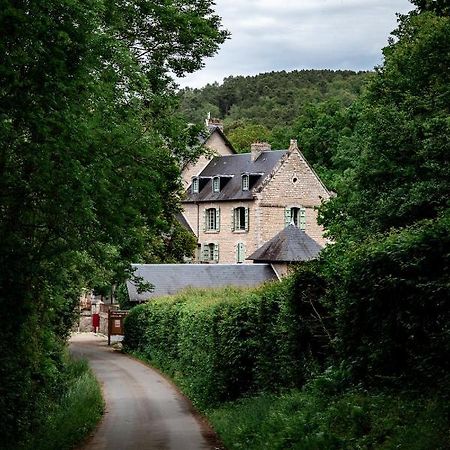 La Maison Du Gasseau Saint-Leonard-des-Bois Bagian luar foto